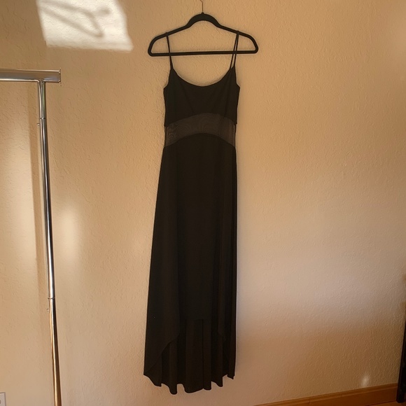 Laundry By Shelli Segal Dresses & Skirts - Laundry by Shelli Segal  Size 10 black long dress with open mesh around abs